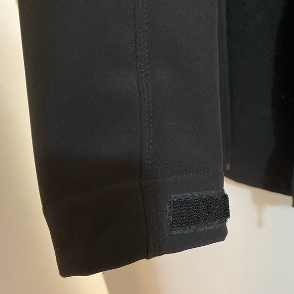 AVIA - WINDPROOF SHELL JACKET - SMALL - Picture 7 of 7